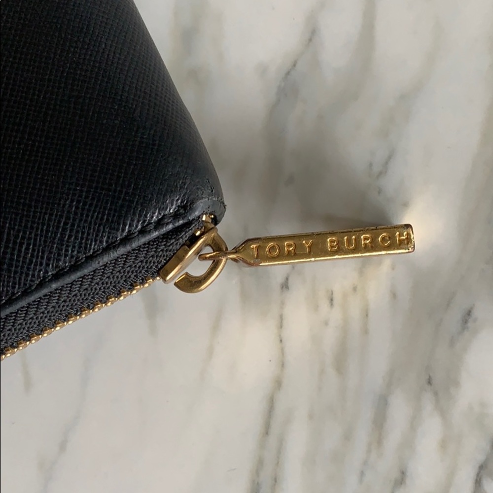 Tory Burch Wallet - Picture 3 of 6